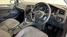 Volkswagen Golf 85kW e-Golf 5dr Auto Electric Hatchback